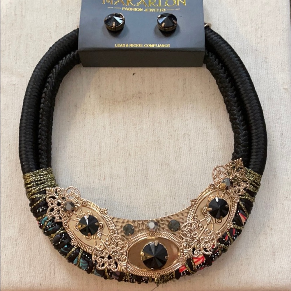 Statement Choker Necklace